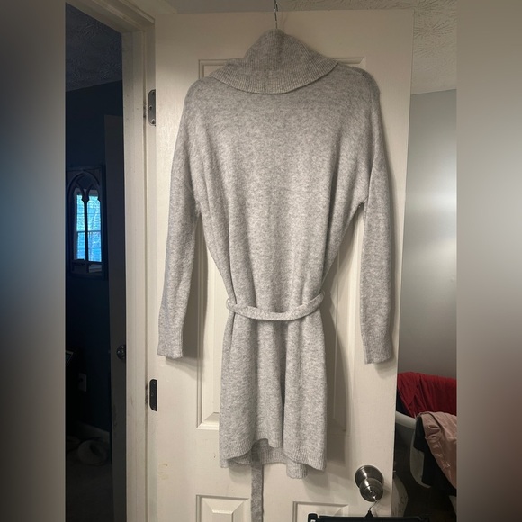 Madewell viewpoint turtleneck sweater-dress - Picture 8 of 8